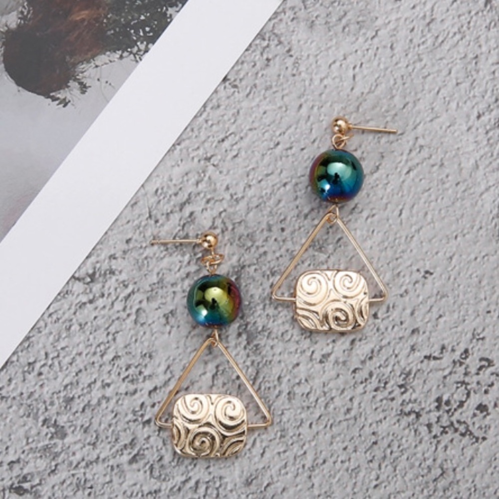 ⭐️Vintage Style Drop Earrings